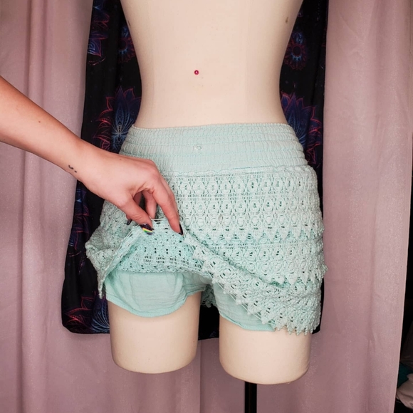 SOLD - Picture 2 of 3